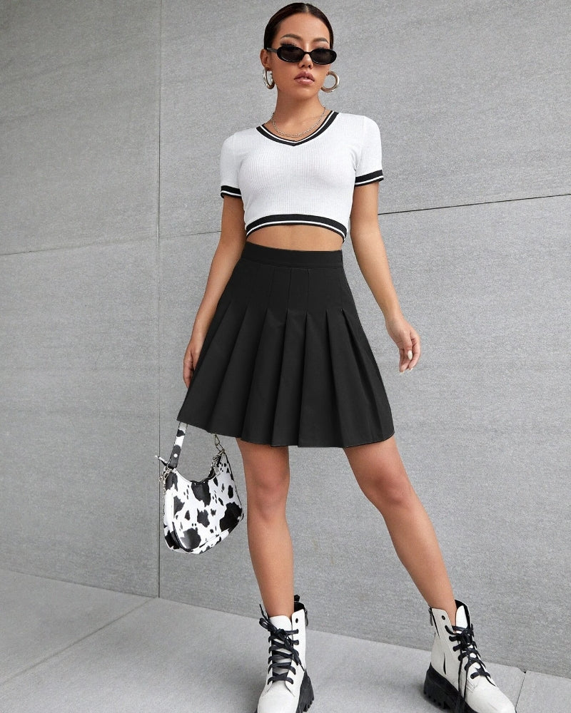 ivy pleated skirt